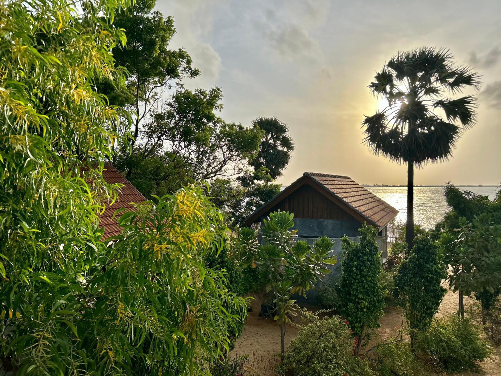 Arasi Resort Kalpitiya Exterior photo