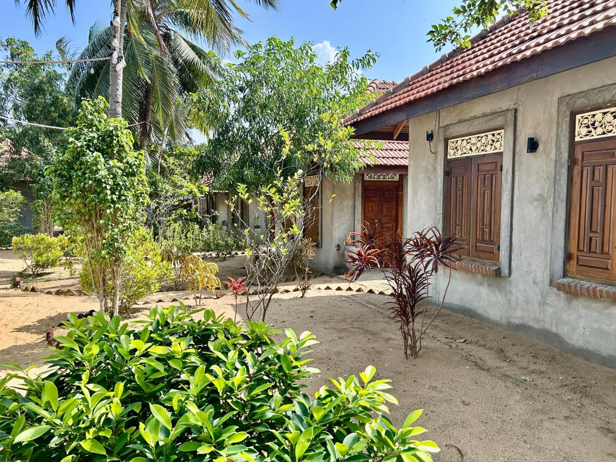 Arasi Resort Kalpitiya Exterior photo